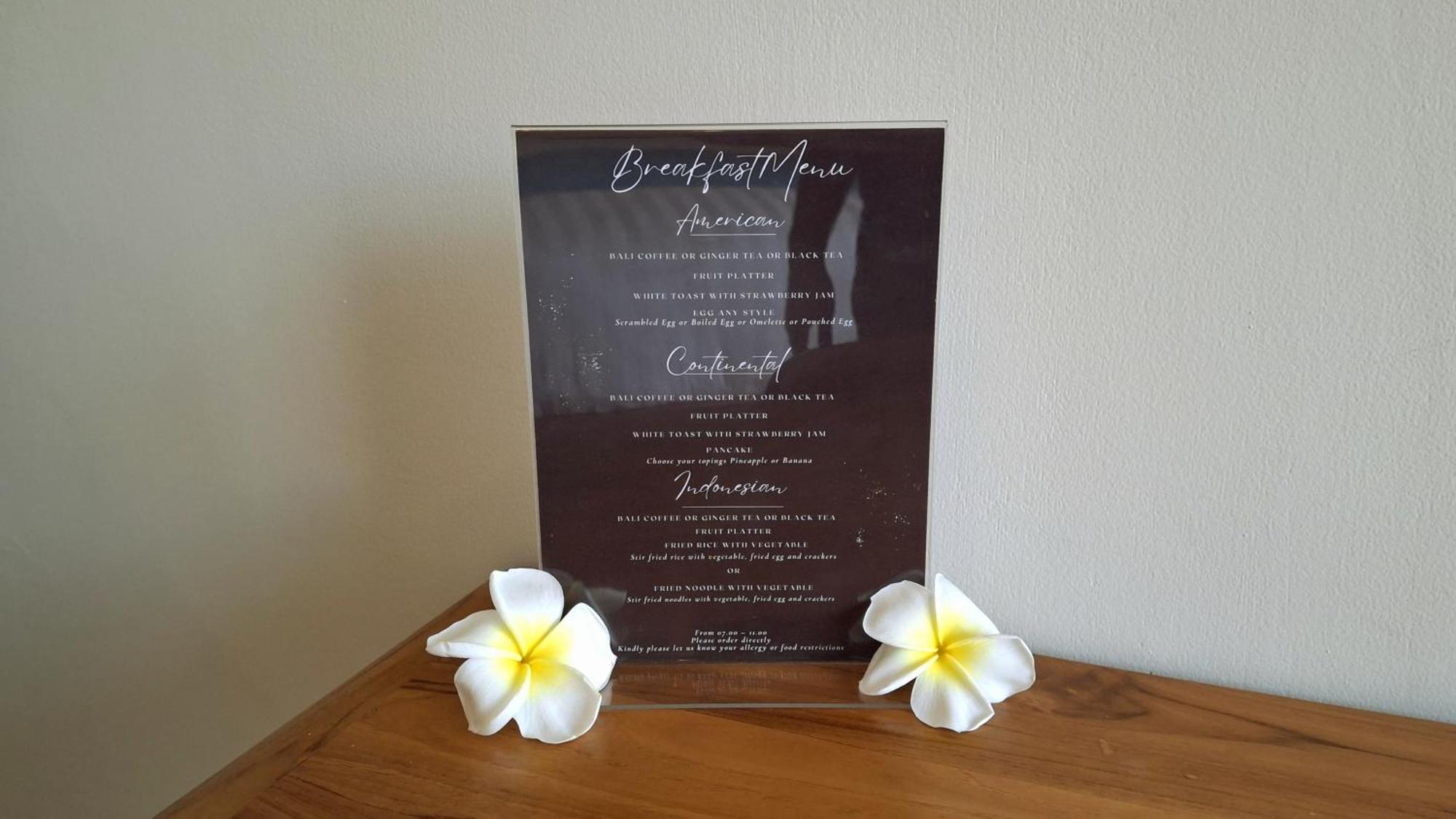 Kutus Bali Guesthouse ซานูร์ ภายนอก รูปภาพ